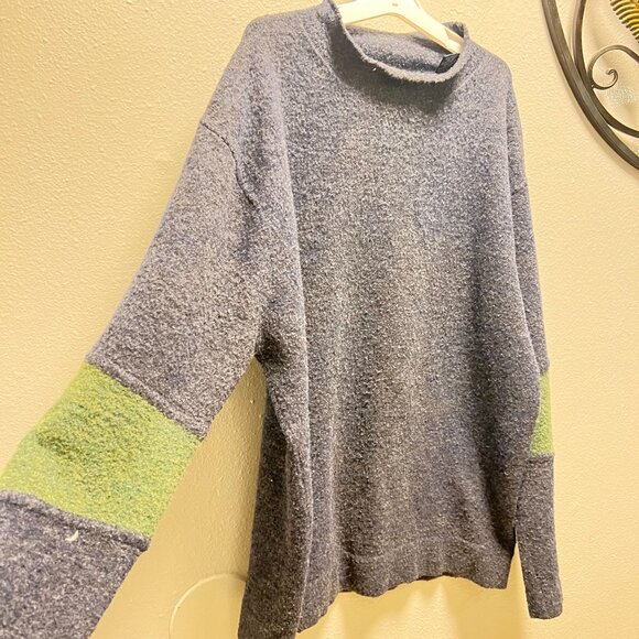 French Connection Blue Wool Blend Sweater With Green Sleeve Detail XL - Picture 10 of 10